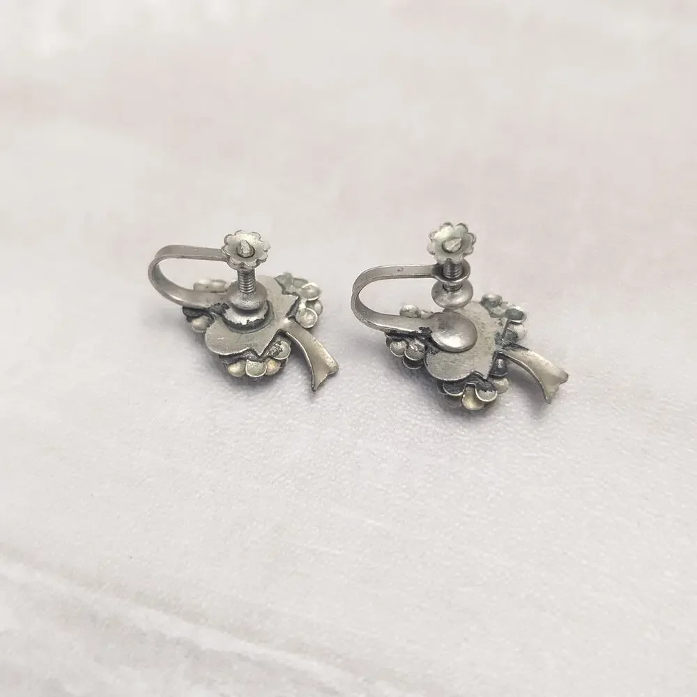 Vintage Screw On Earrings Design Silver Tone & Turquoise Tone 7/8